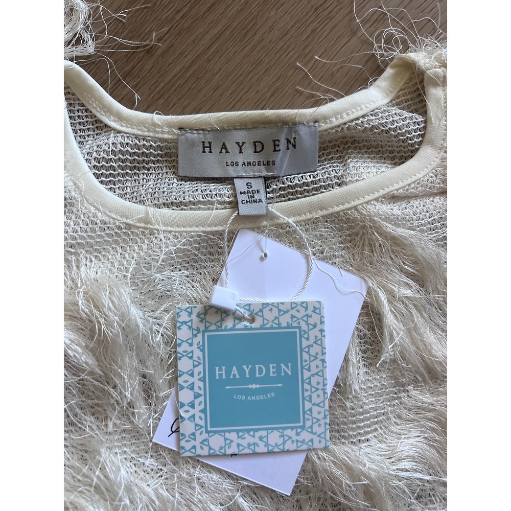 Hayden Los Angeles Cream Fringe‎ Eyelash Knit Short Sleeve Top Small NWT - Picture 3 of 4